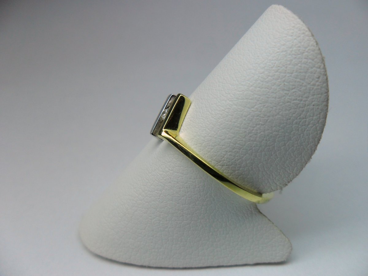 Twisted rail ring bi-color